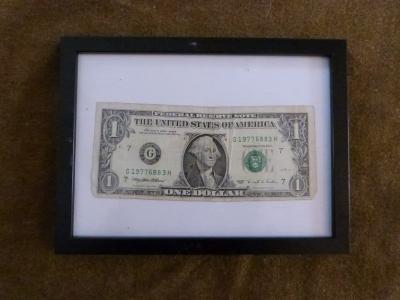 billet de 1 dollar encadré 1995